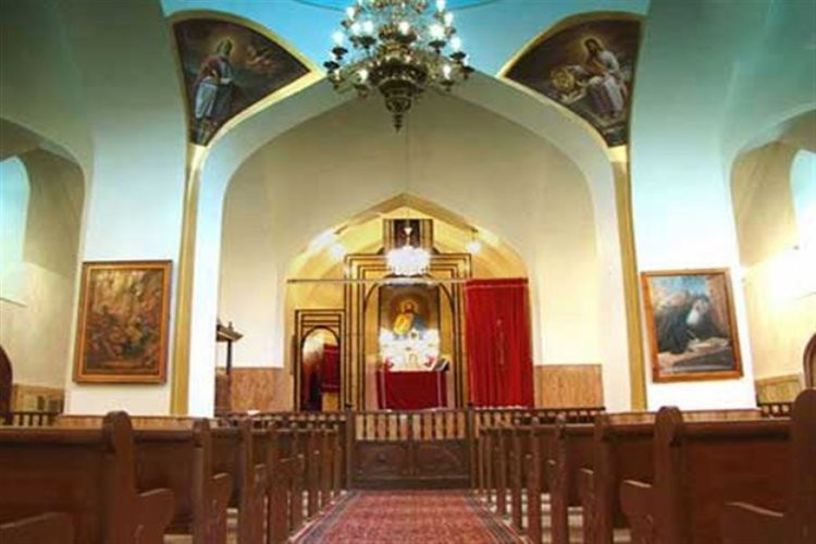 عکس کلیسای قلب مقدس مسیح کرمانشاه