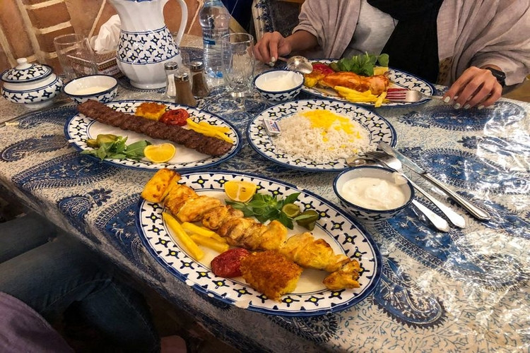 عکس رستوران باربد