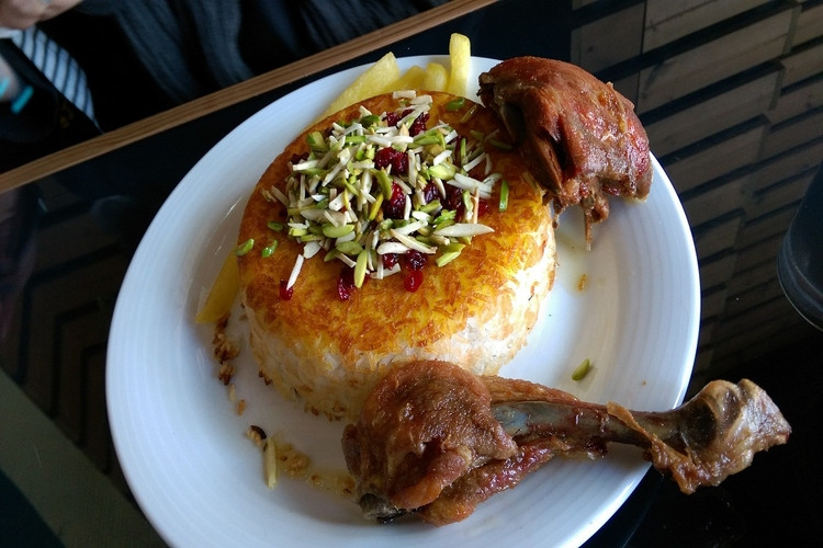 عکس رستوران ته دیگ