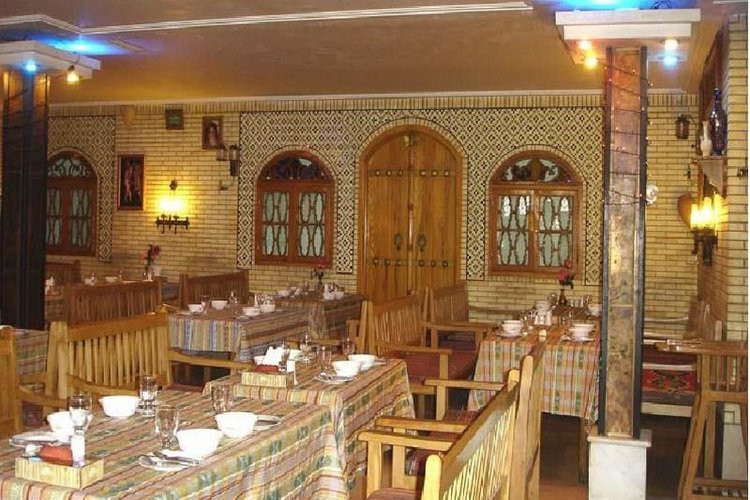 عکس رستوران سنتی شاطر عباس یزد