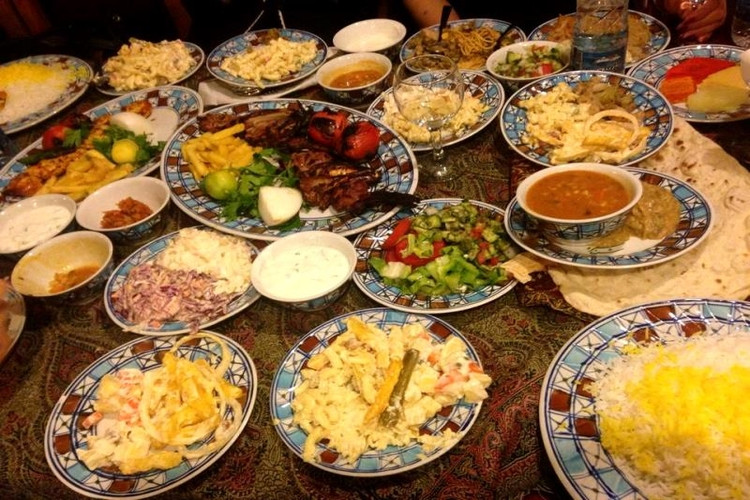 عکس رستوران سنتی شرزه شیراز