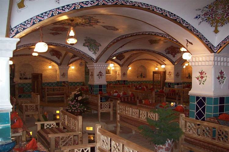 عکس سفره خانه سنتی کته ماس شیراز