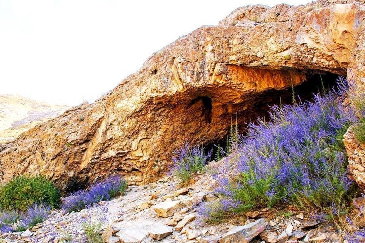 عکس غار مغان مشهد (روستای مغان مشهد)
