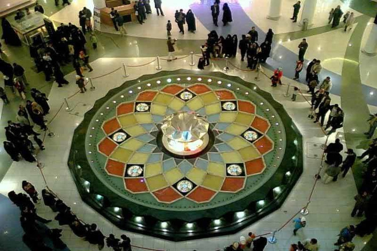 عکس مرکز خرید الماس شرق مشهد