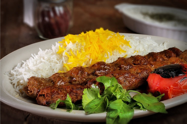 عکس نون و کباب بهارستان